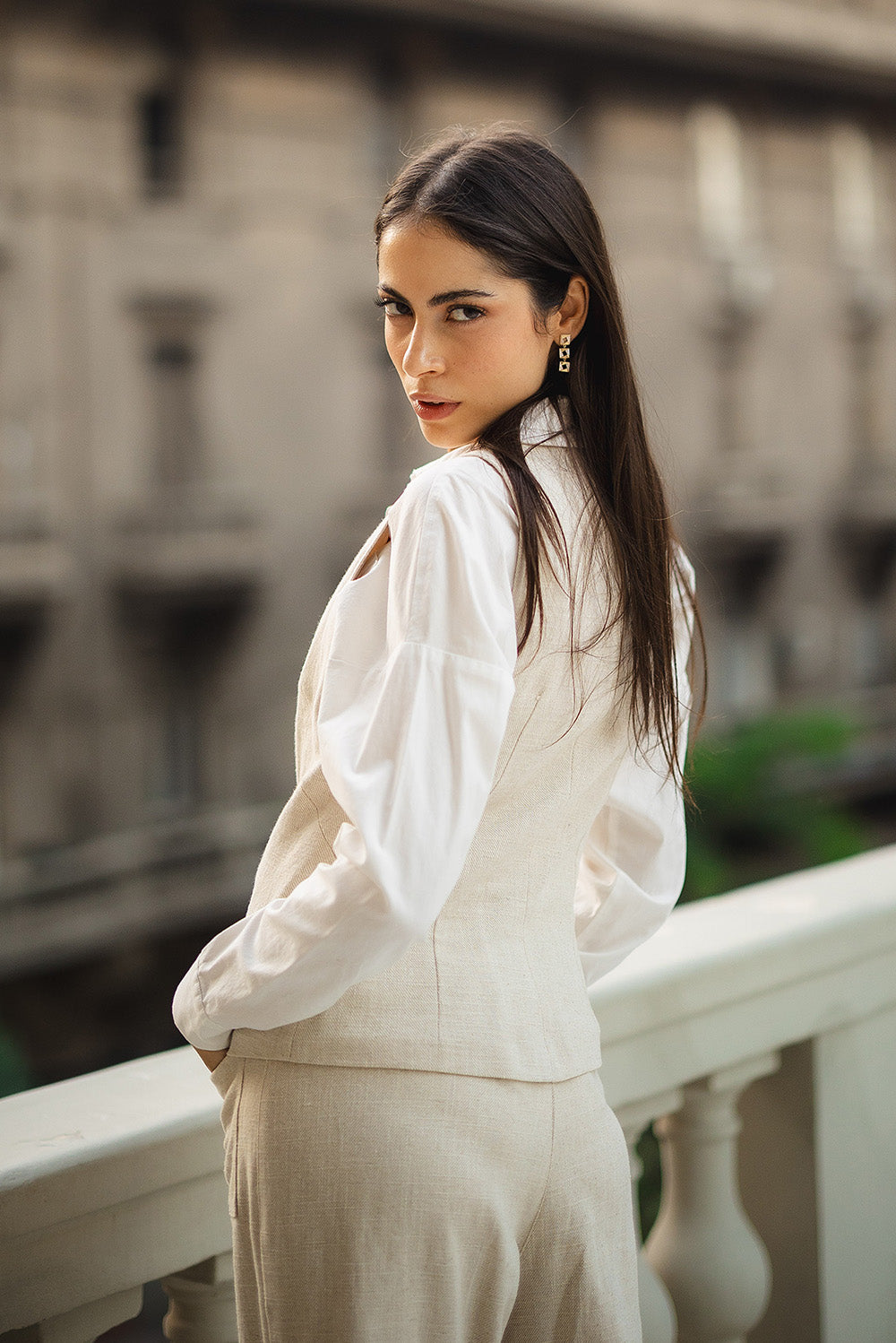 Sleeveless Tailored Vest