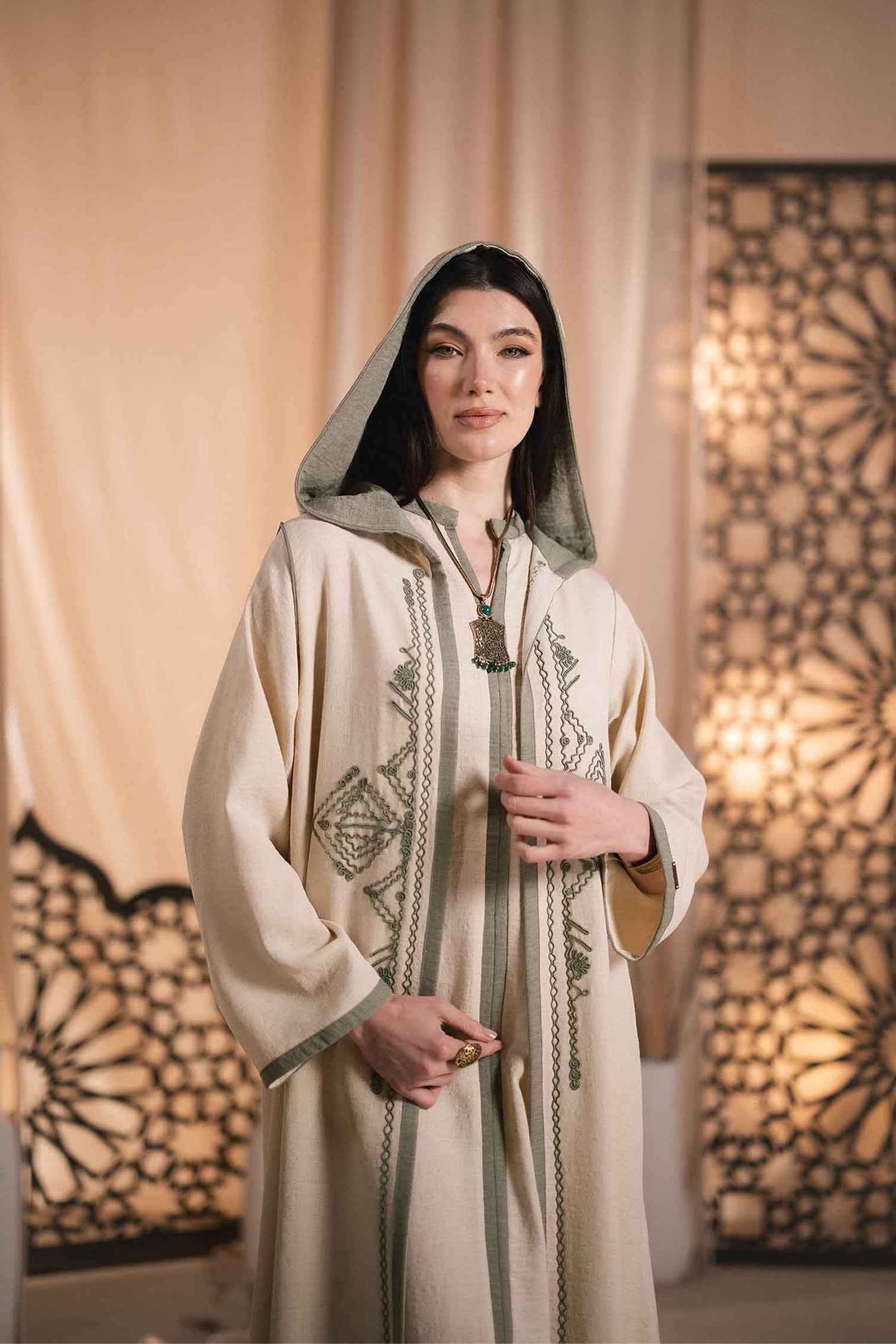 LINEN OPEN ABAYA