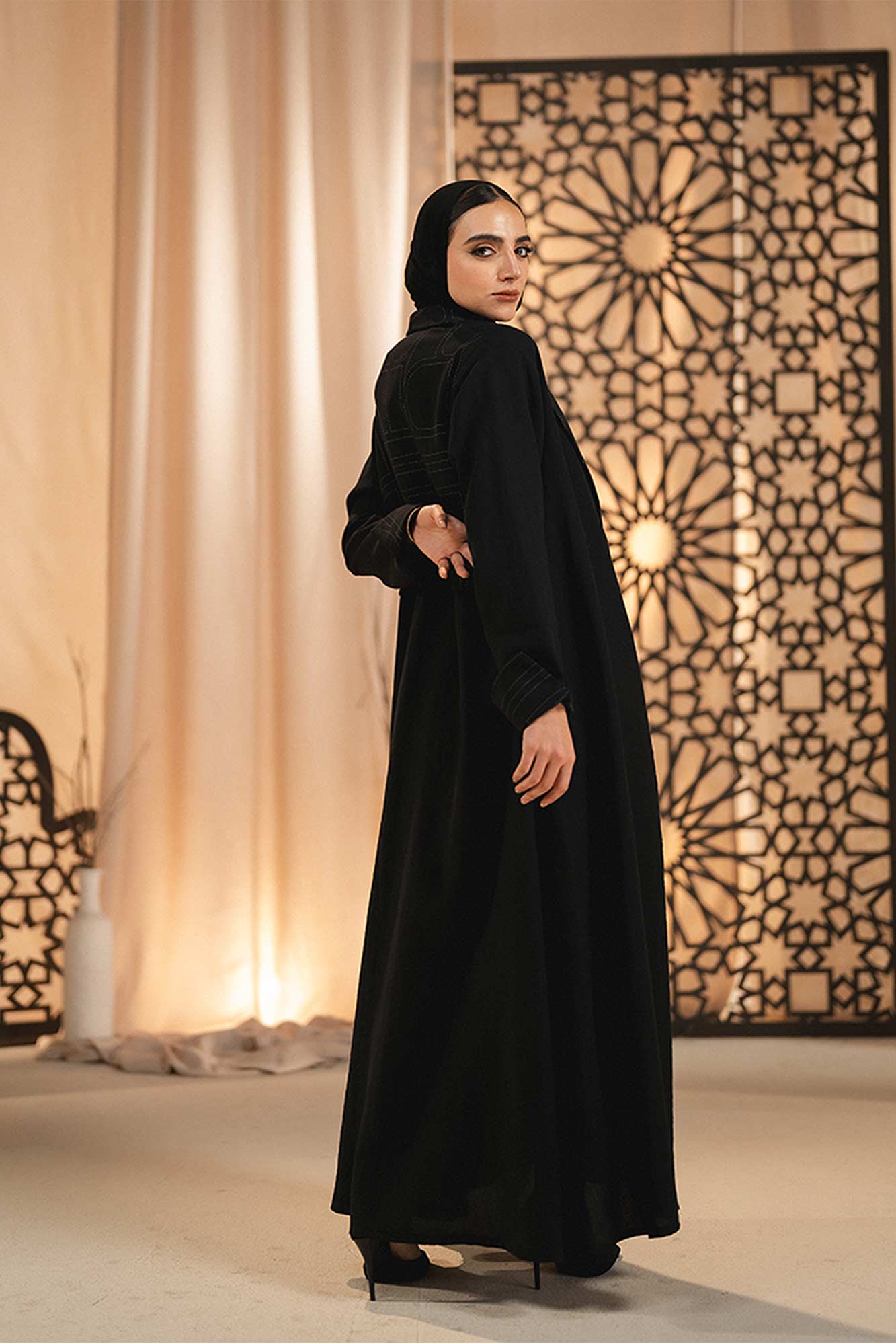 LINEN ABAYA