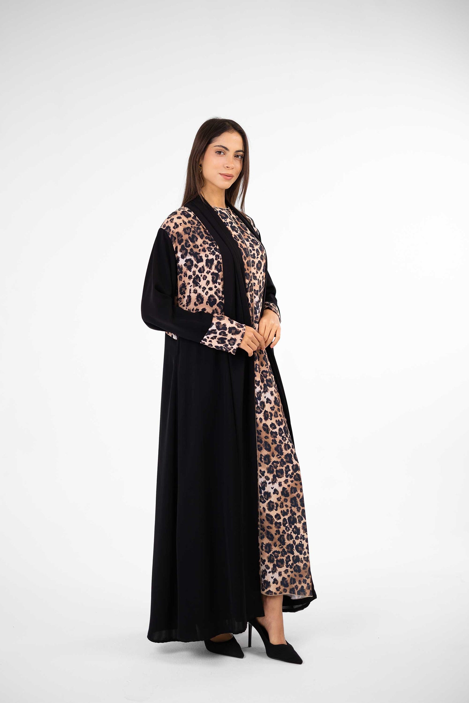 OPEN SILK ABAYA BLACK PRINT TIGER