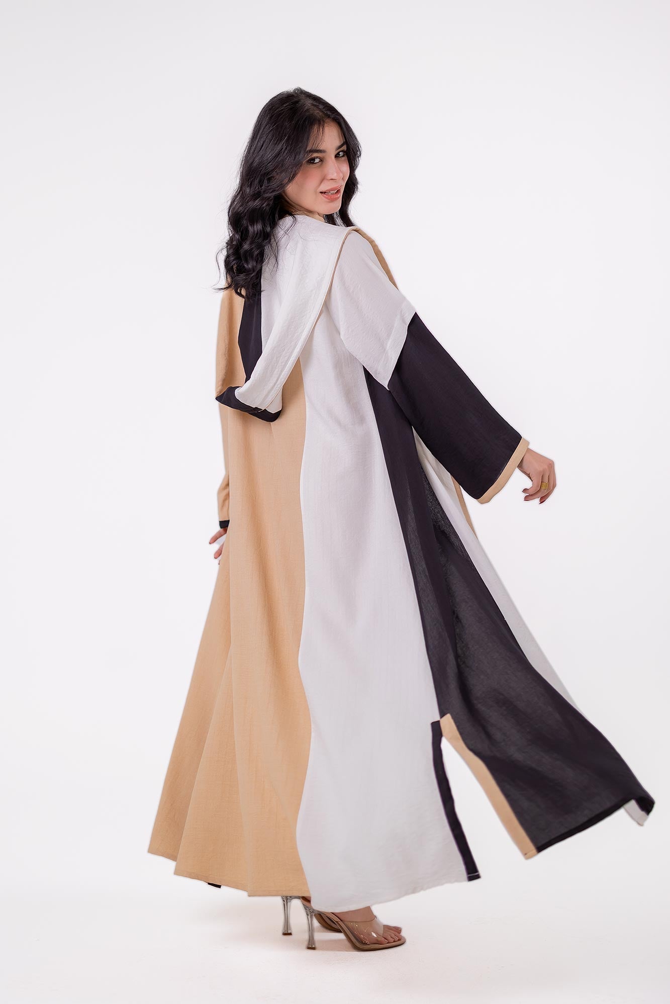 OPEN ABAYA