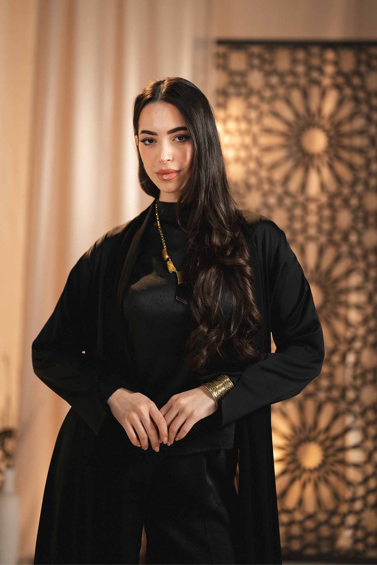 OPEN ABAYA BLACK SILK