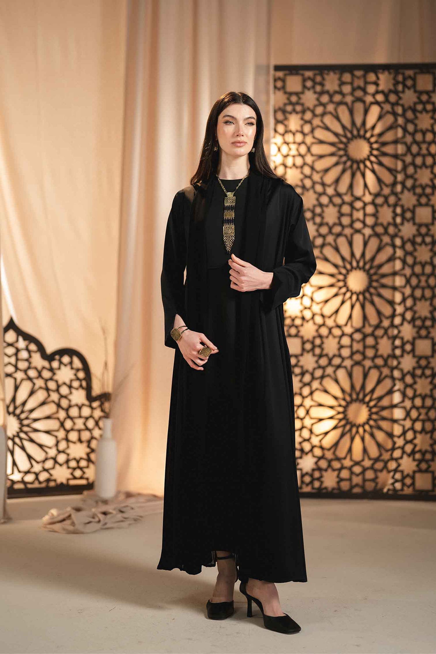 SILK ABAYA