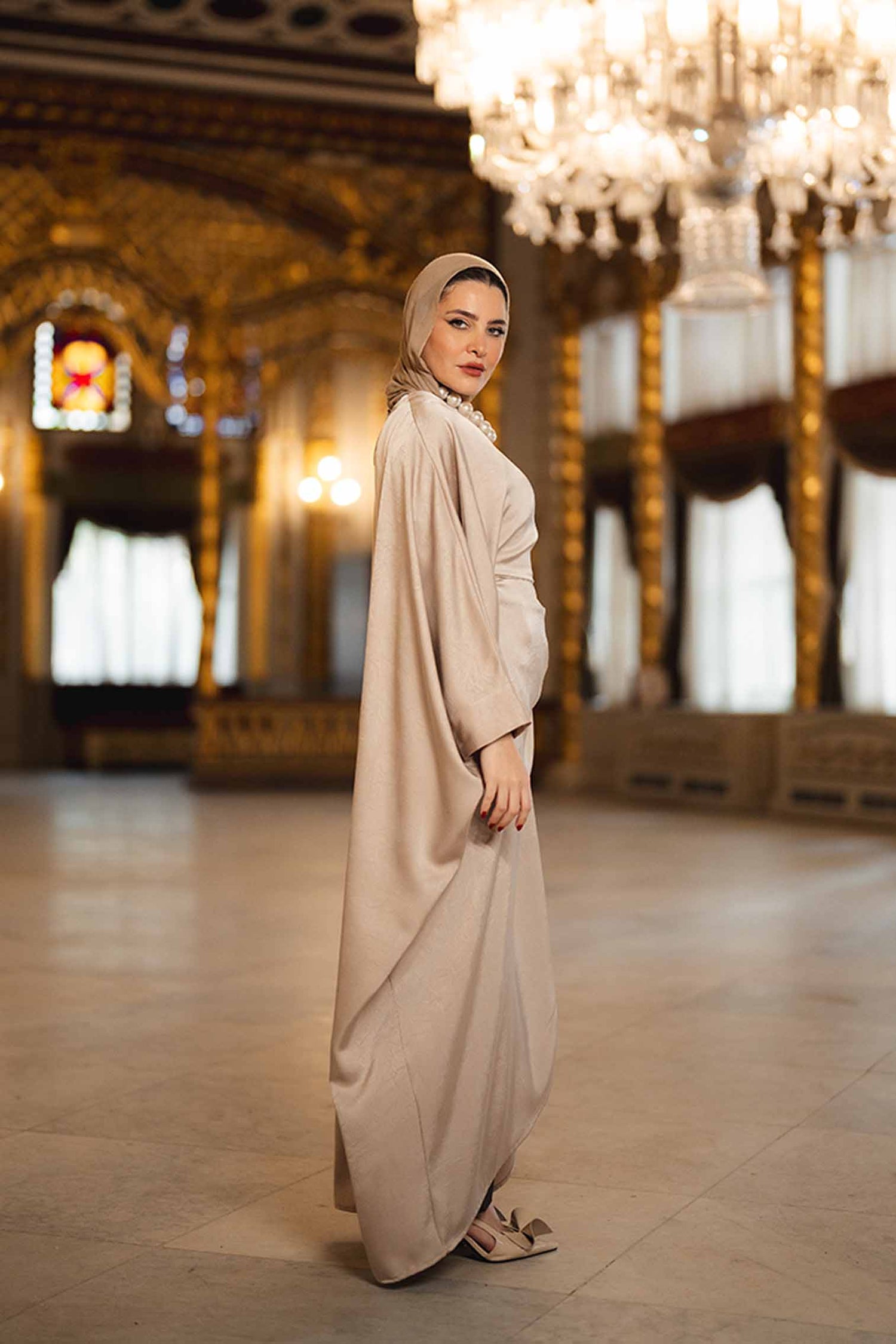 SATIN ABAYA