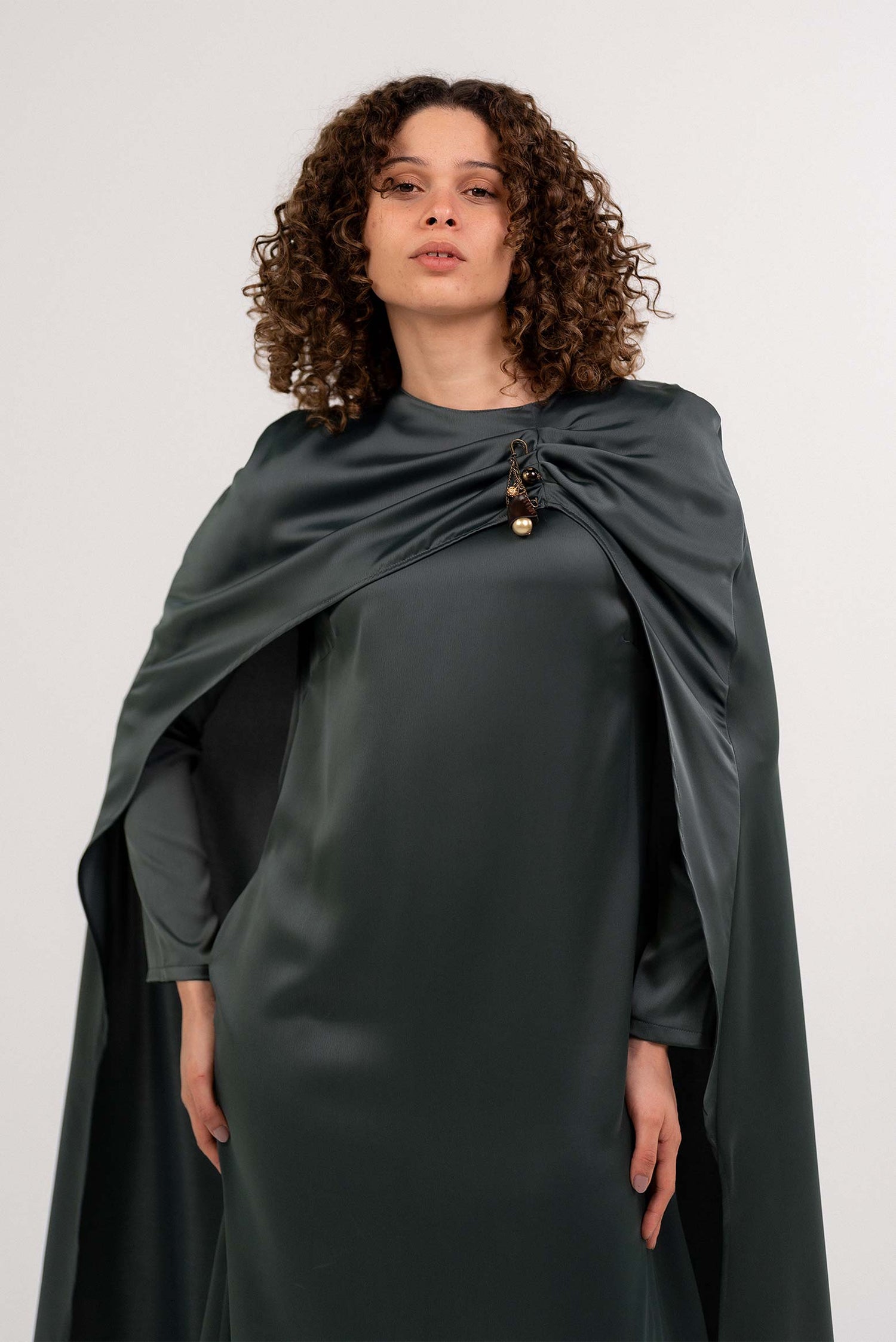 عباية ساتان