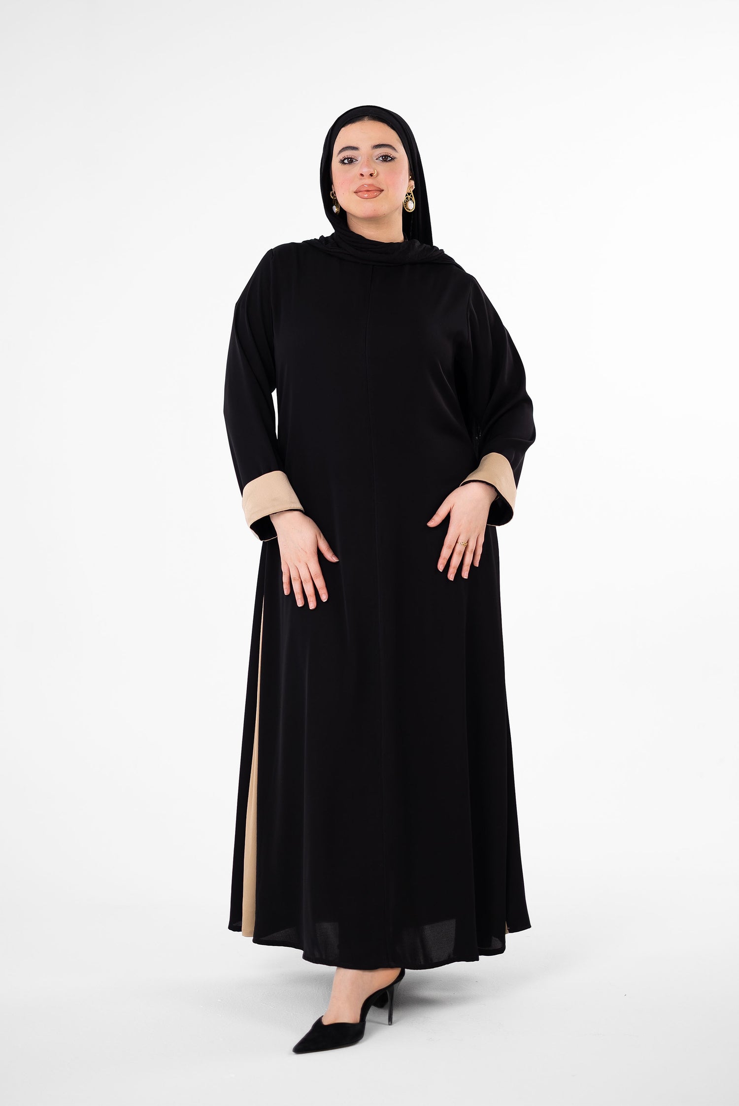 CLOSED SILK ABAYA