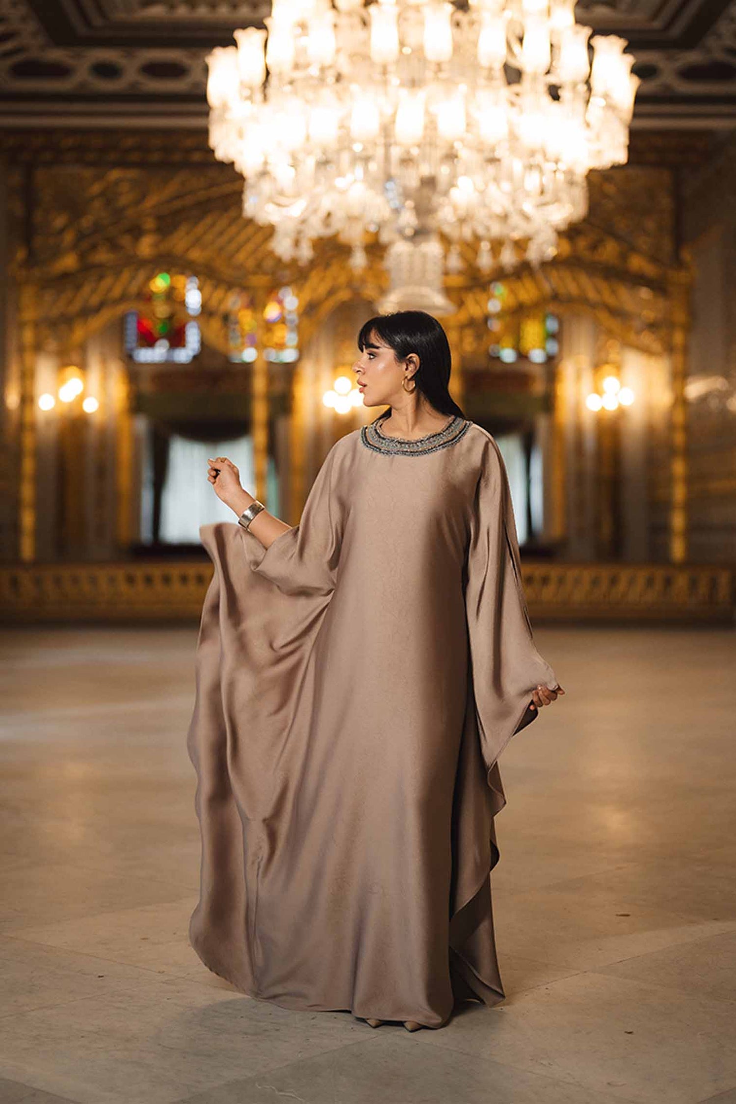 SATIN ABAYA