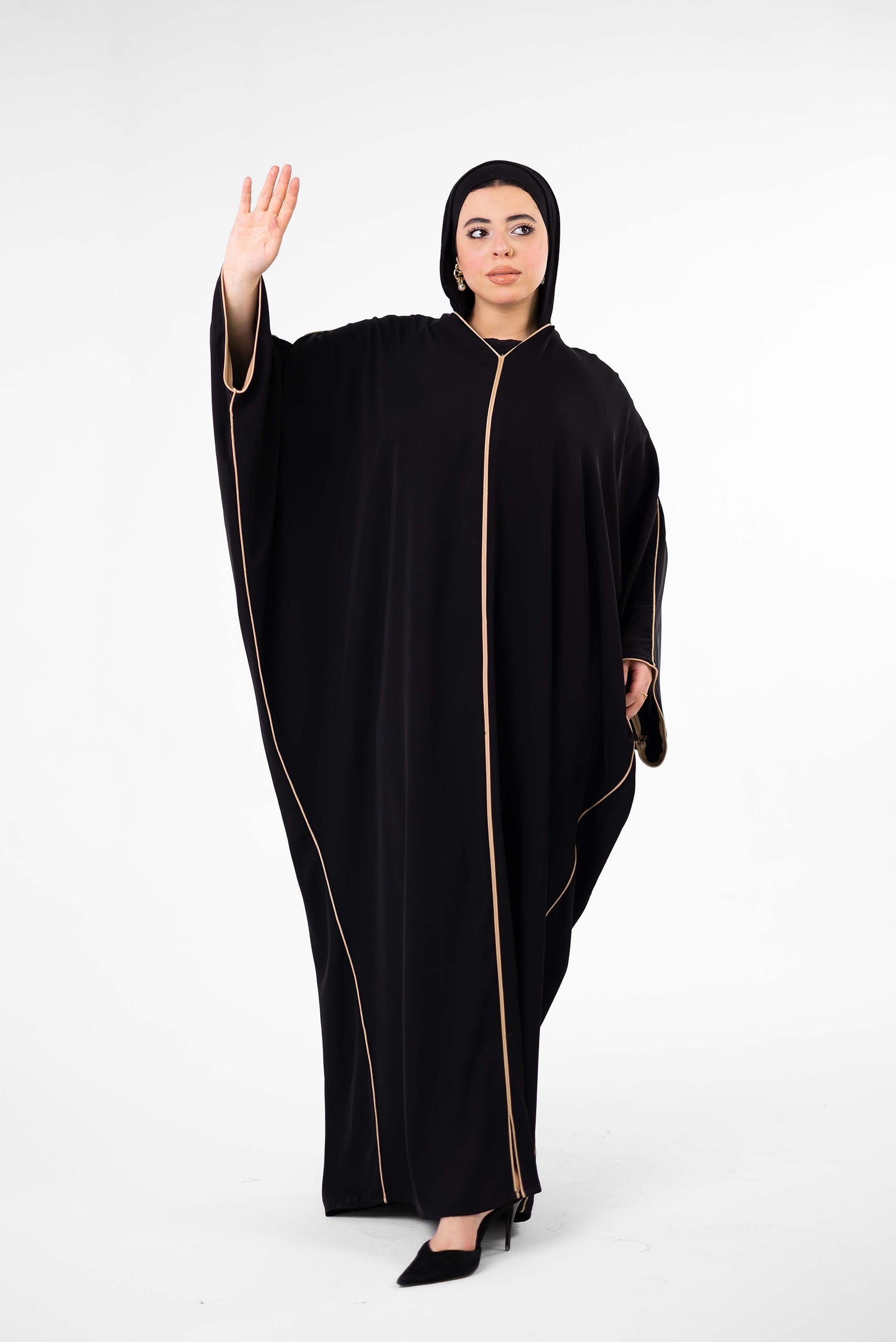 CLOSED SILK ABAYA