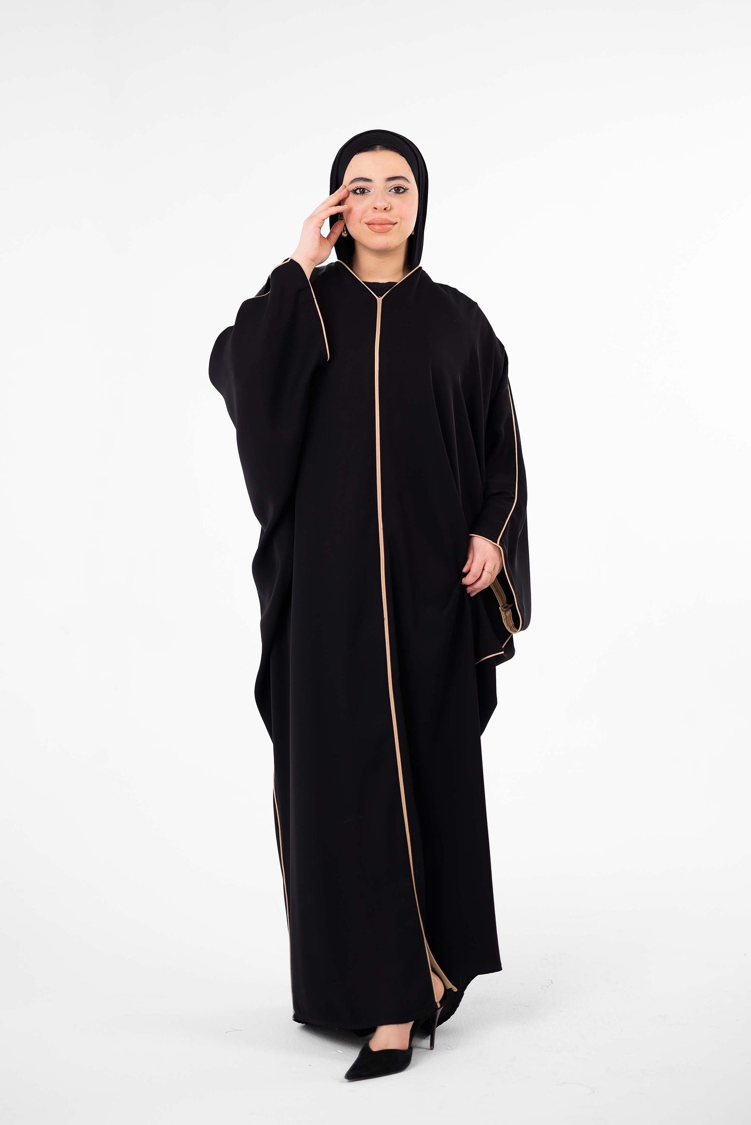 CLOSED SILK ABAYA