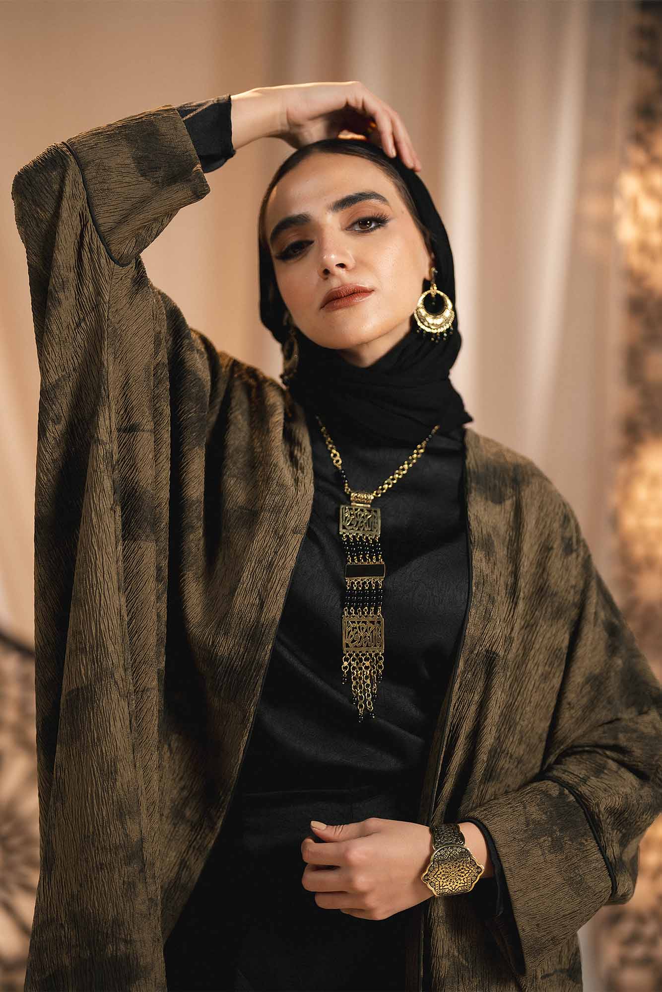 CREPE ABAYA