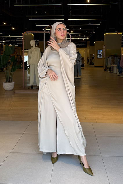 Flowing Wide-Leg Pants