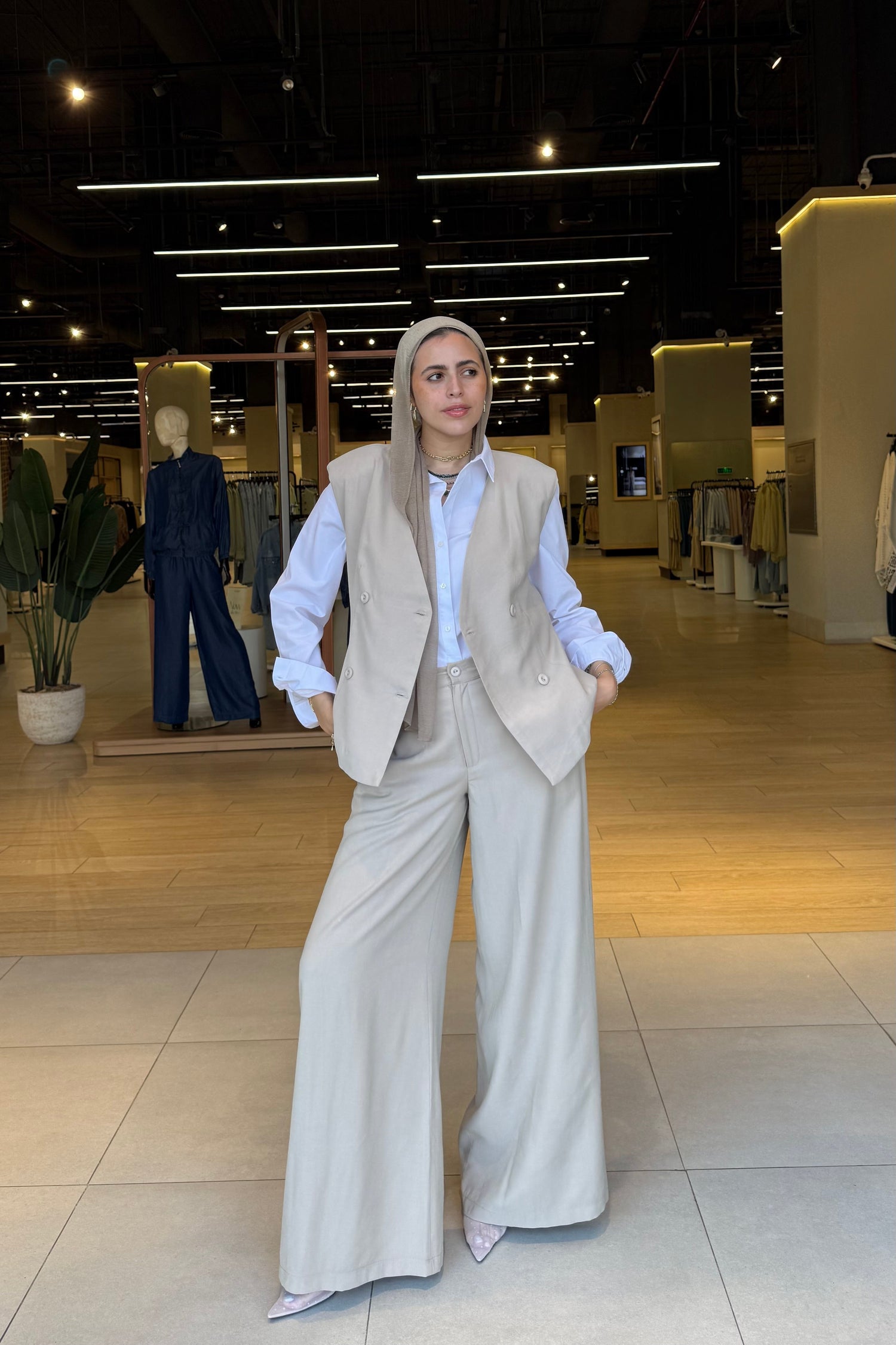 Pleated Wide-Leg Trousers