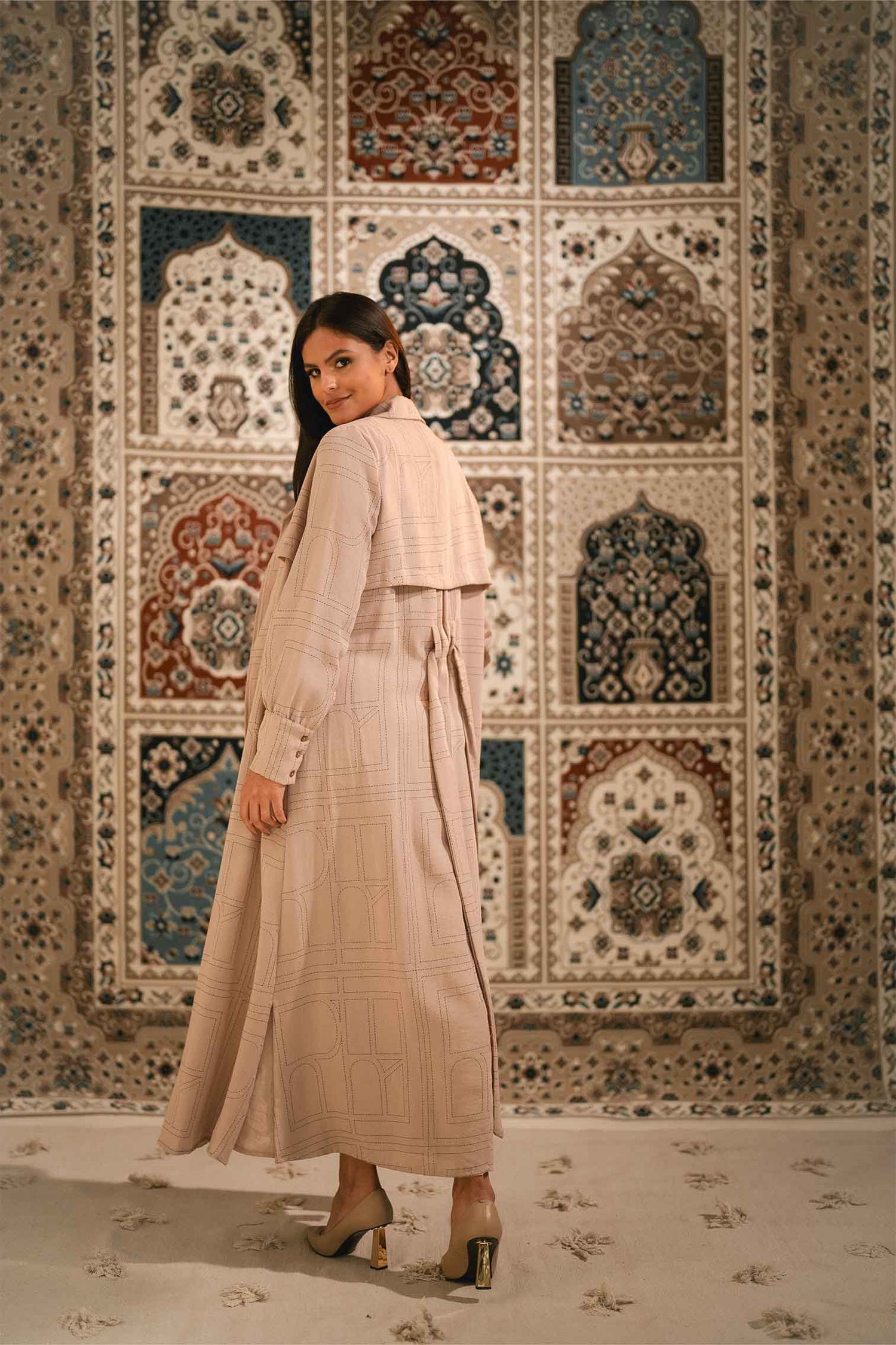 LINEN ABAYA