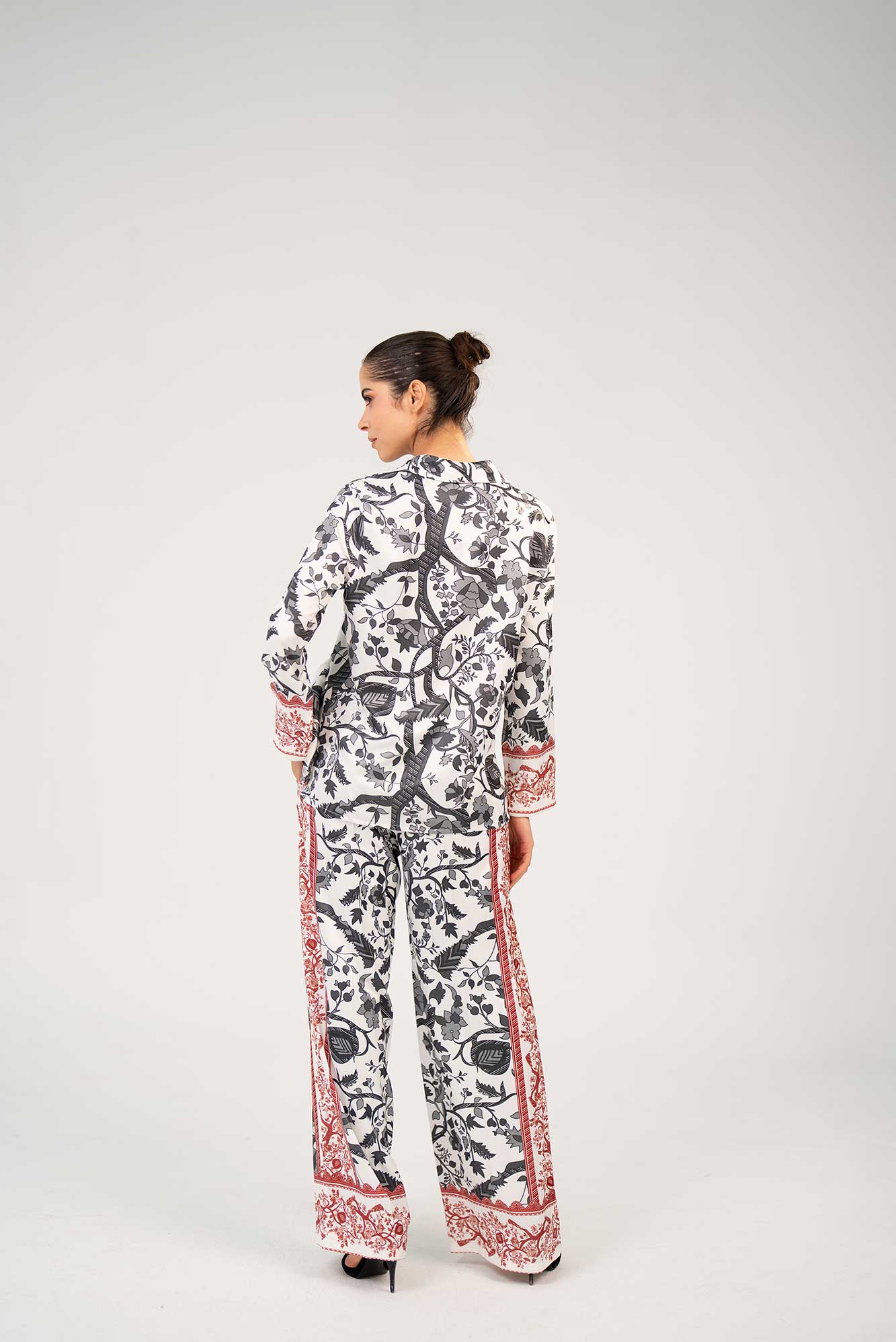 PRINTED PANTS