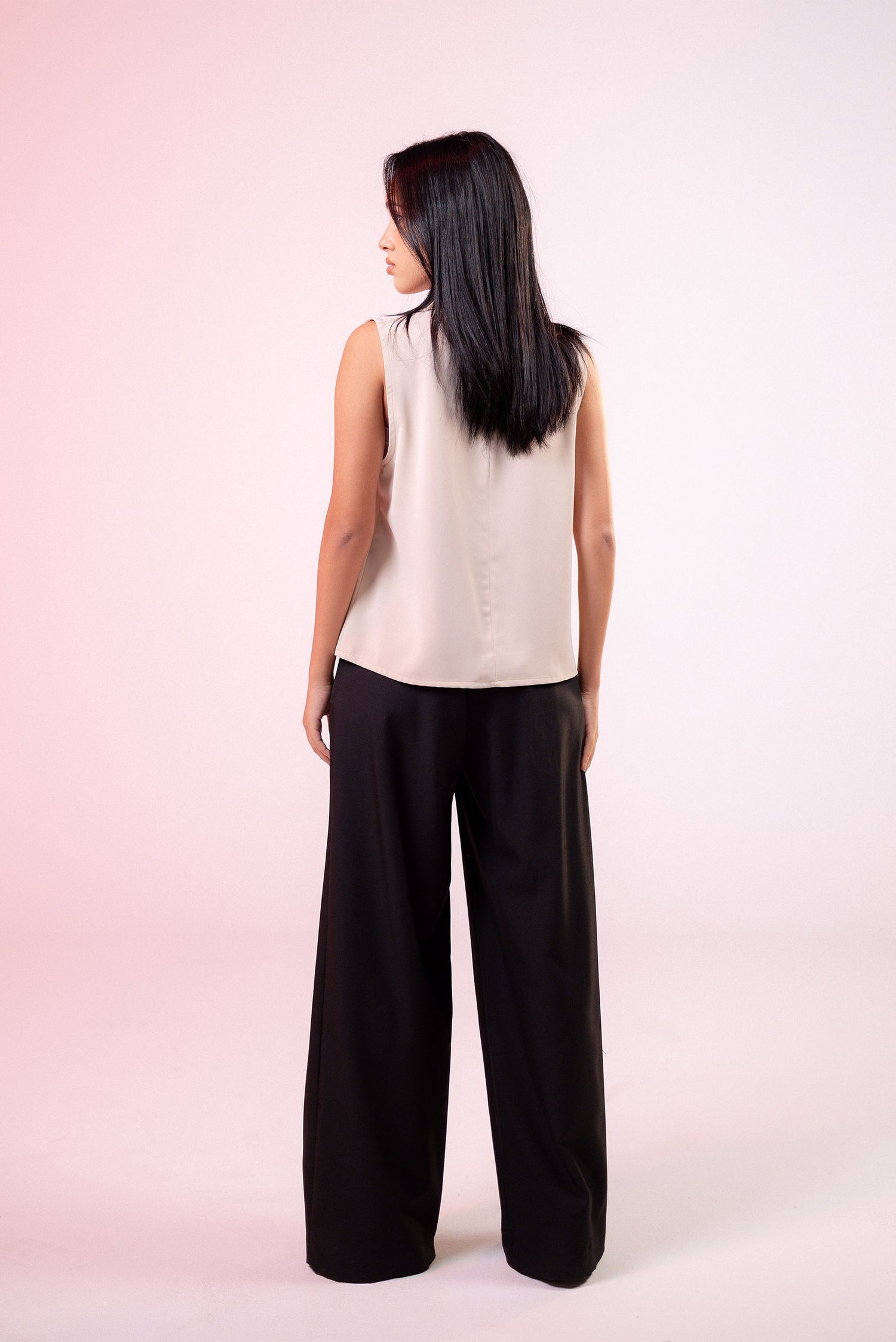 Sleeveless Blouse