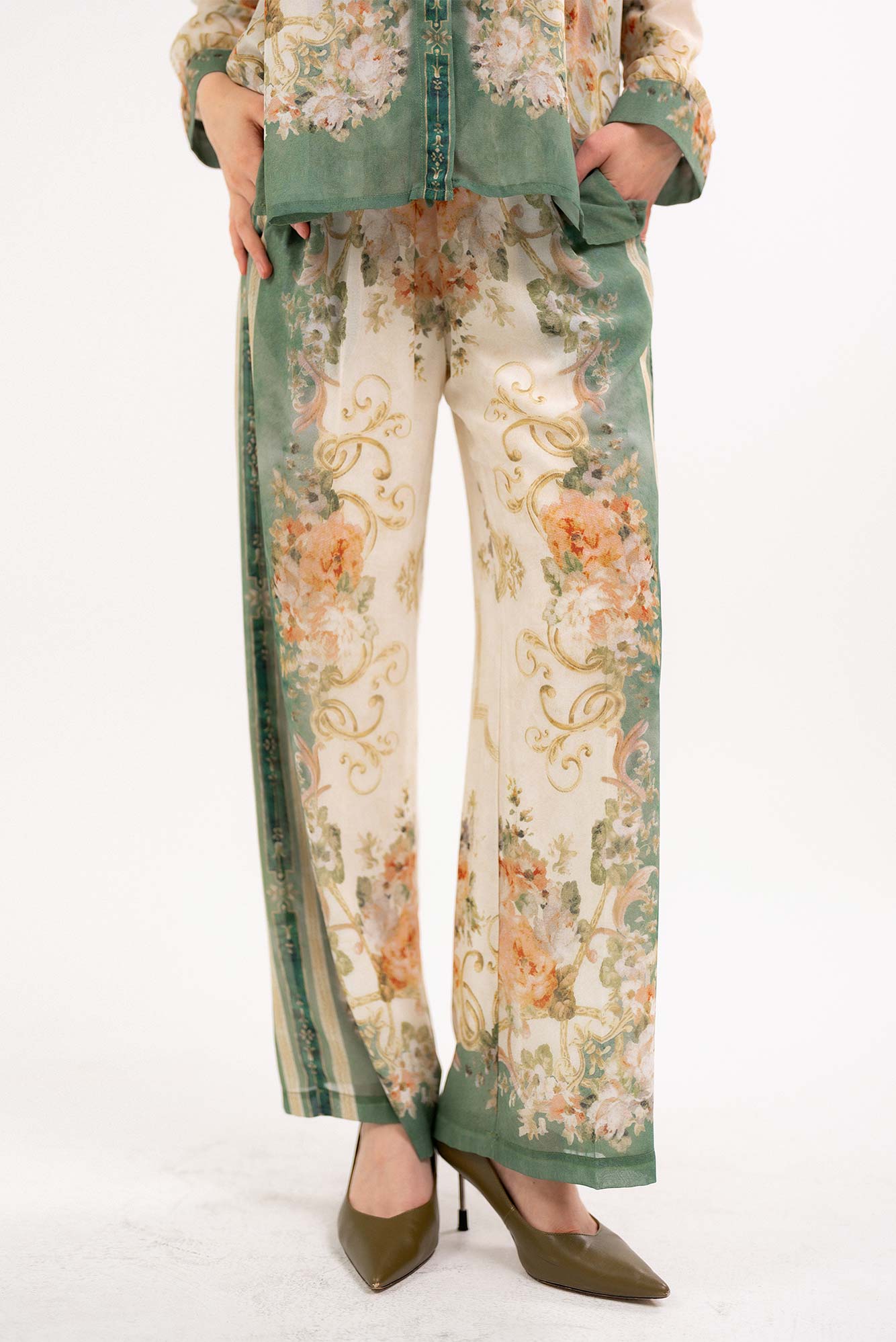 PRINTED PANTS
