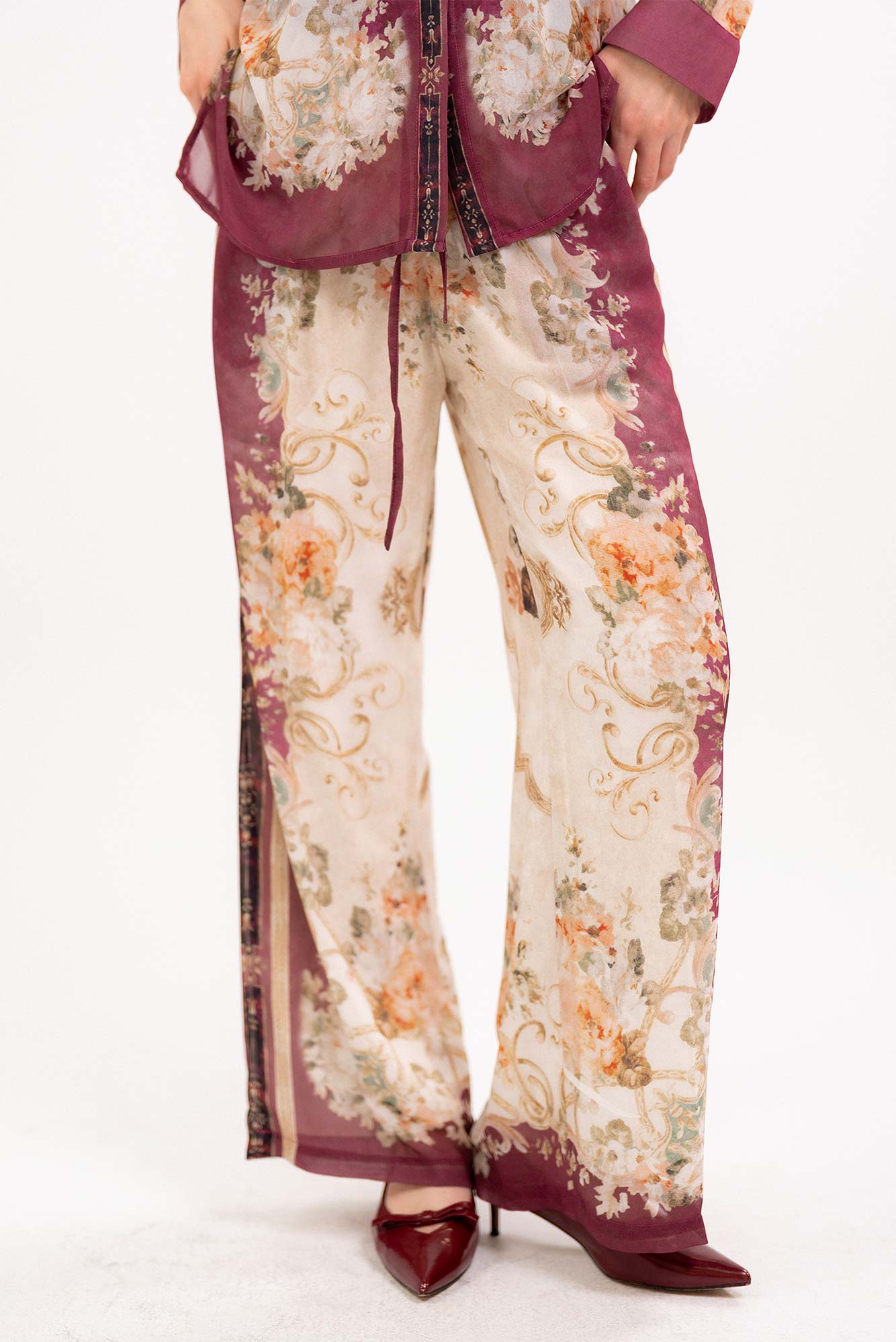 PRINTED PANTS