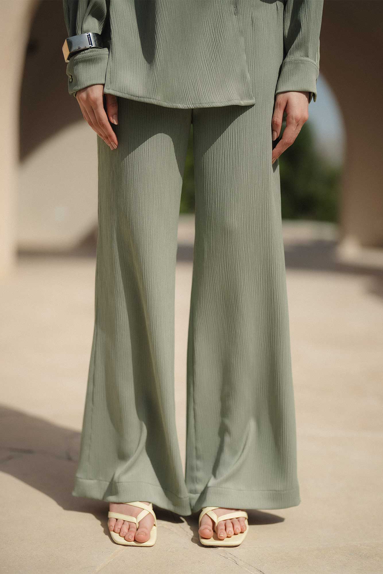 Wide pants