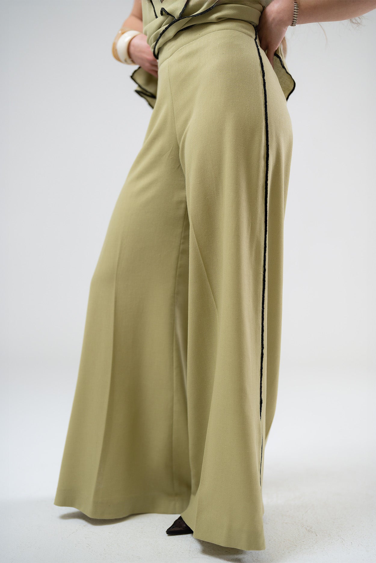 Linear Wide-Leg Trousers