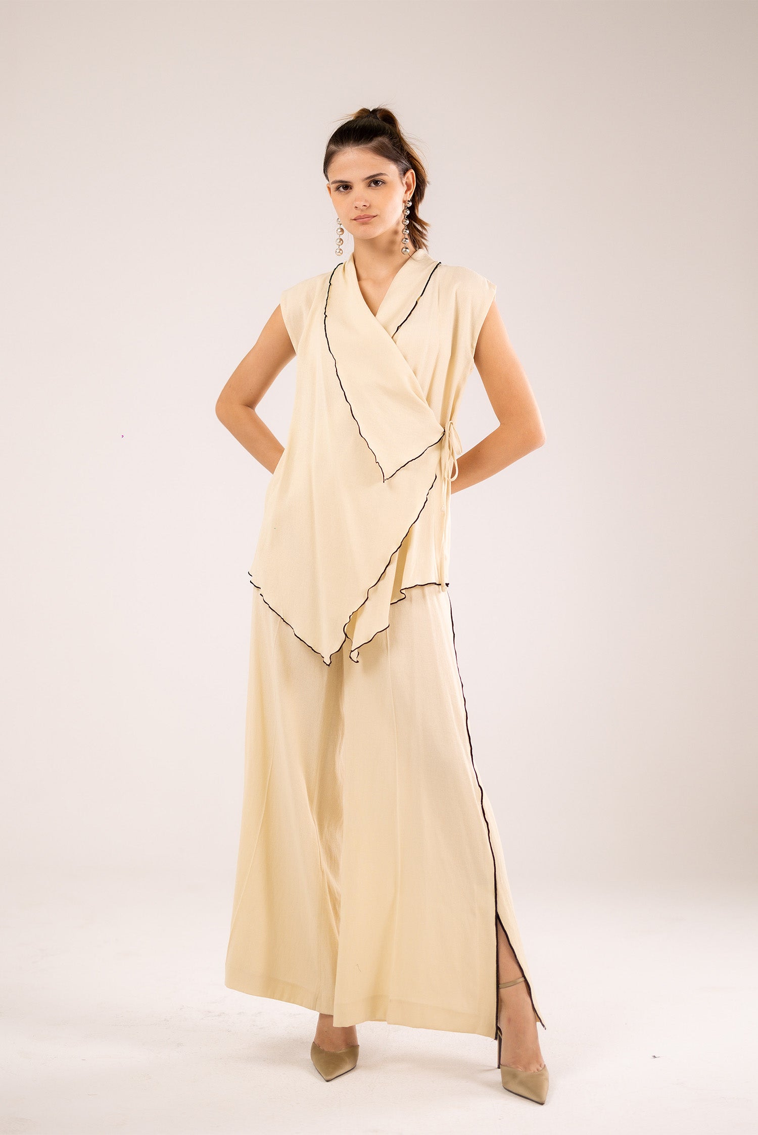 Linear Wide-Leg Trousers