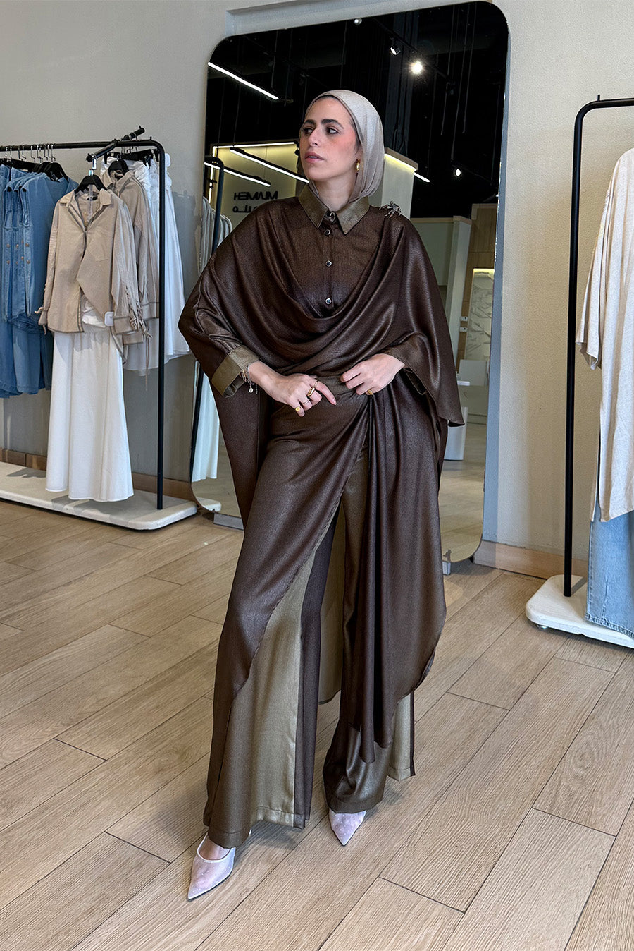 Classic Wide-Leg Pants