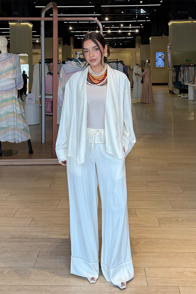 Wide-Leg Drawstring Pants