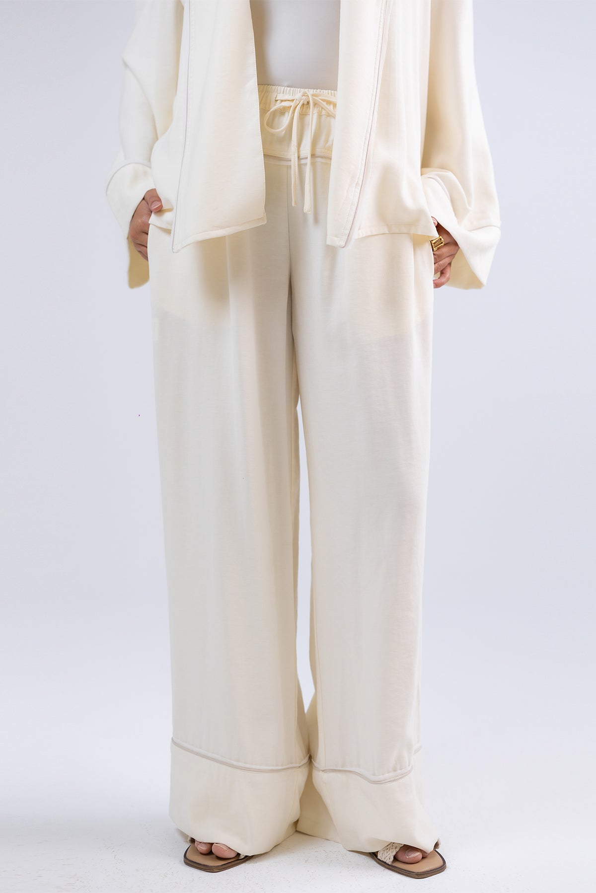 Wide-Leg Drawstring Pants