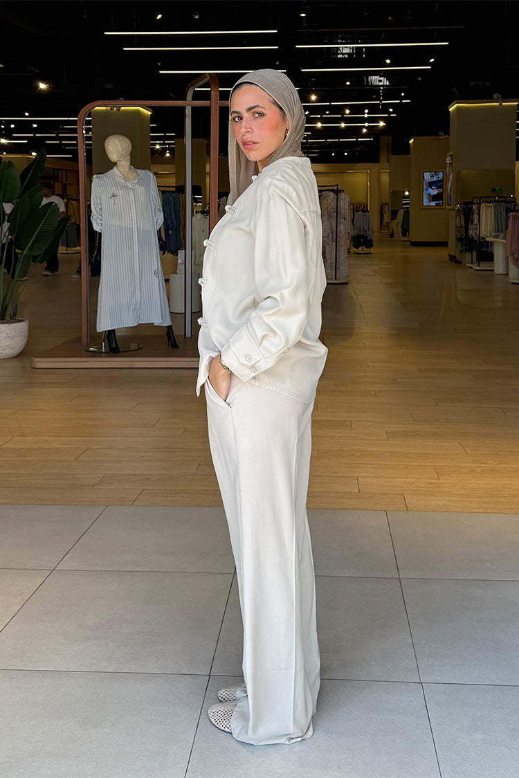 Wide-Leg Relaxed Trousers
