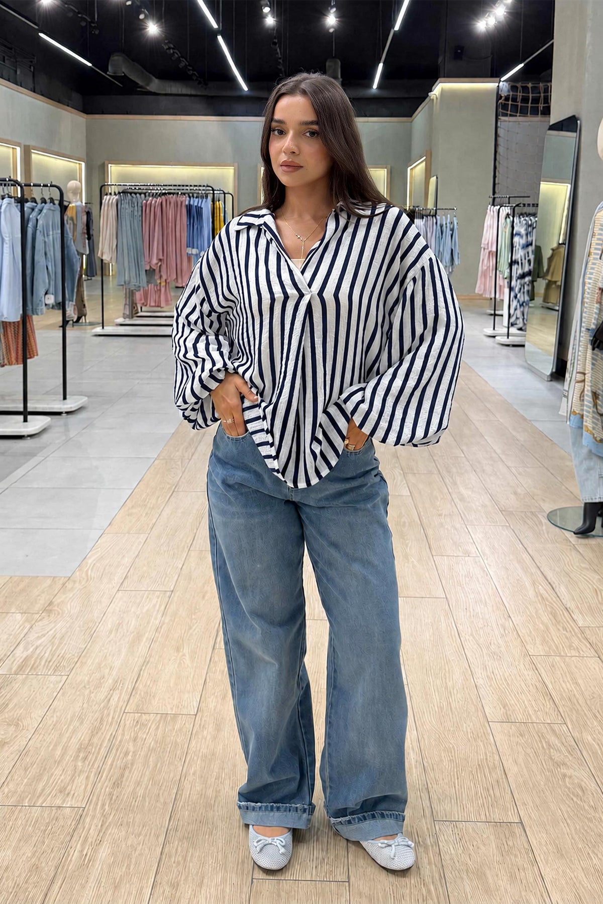 Relaxed Striped Collared Blouse