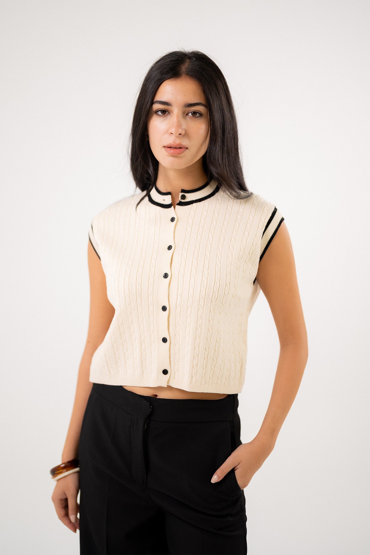Cable-Knit Vest – Mlameh Fashion